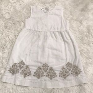 🎉HP🎉 Simple Linen Embroidered 👗